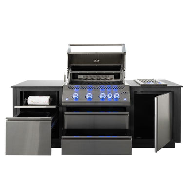 Napoleon BBQ Garden Kitchen. Inc worktops, BBQ and storage cupboards