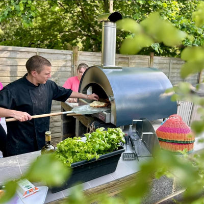 Big Daddy Commercial Grade Wood fired Pizza Oven | Cooks 4 Pizzas in 90 Seconds. Bargain at £1999