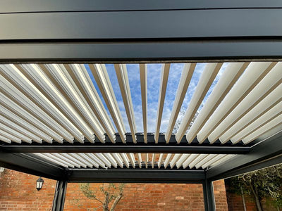 Eclipse Outdoor Gazebo 3m by 3m. With electric louvered roof. Great value £3699! FREE install within 35 miles.