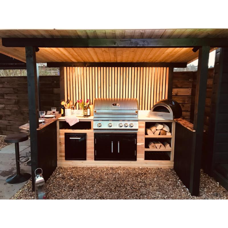 Luxury BBQ Garden Kitchen Inc Worktops, BBQ Pizza Oven Gardenbox