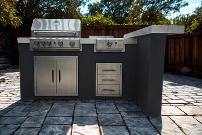 Outback Outdoor Kitchen Unit with Bar and 2 FREE Bar Stools. GardenBox Price £2699!