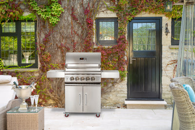 Whistler Bibury 3 Burner Gas Barbecue. Only £1799 with FREE cover and rotisserie kit!