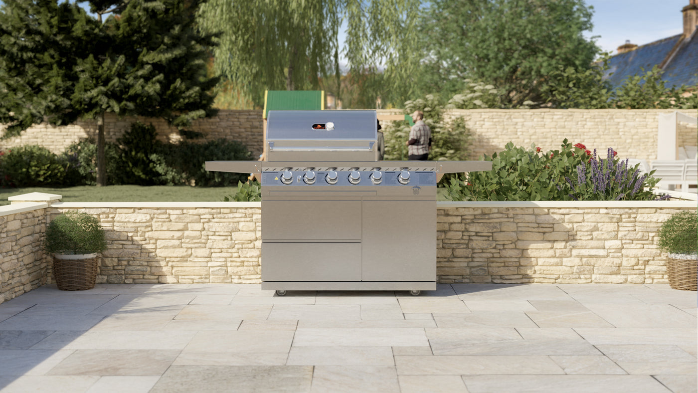 Whistler Cirencester 4 Gas Barbecue with side burner and rear rotisserie burner, £1299 with FREE Rotisserie kit