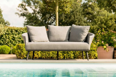 Ark Daybed by Maze Rattan