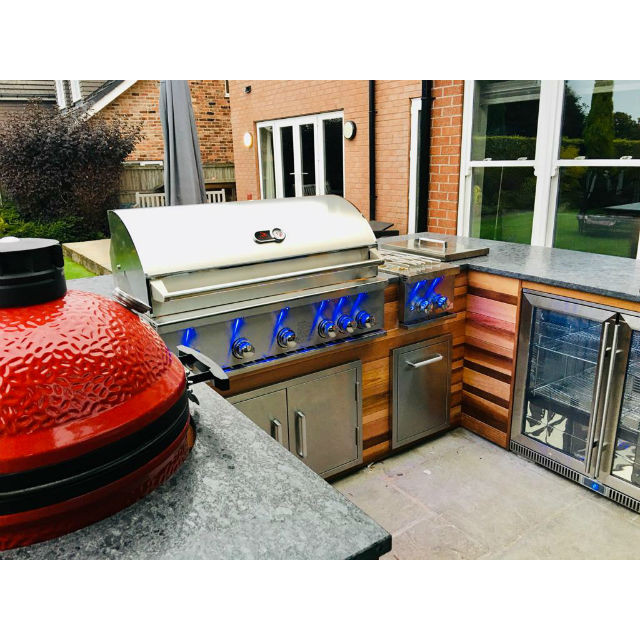 Whistler Burford 5 Burner Built In Gas Barbecue. With FREE Cover and rotisserie kit. £1869.99!