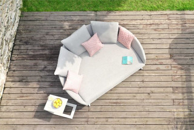 Ark Daybed by Maze Rattan