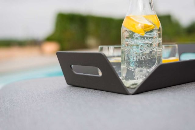 Aluminium Tray by Maze Rattan