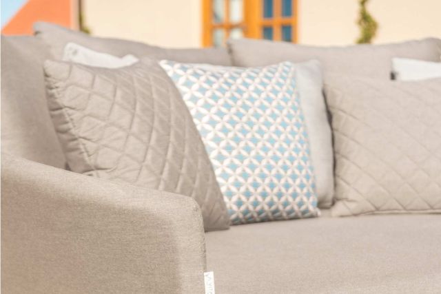 Ark Daybed by Maze Rattan