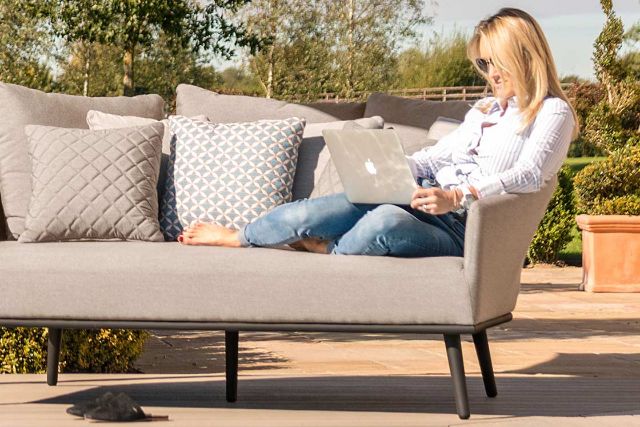 Ark Daybed by Maze Rattan