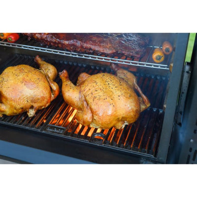 Masterbuilt Gravity Fed 560 Digital Charcoal Grill and Smoker - Gardenbox