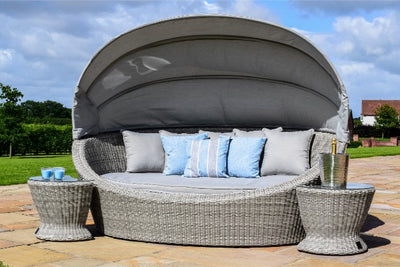 Oxford Daybed with Side Tables by Maze Rattan - Gardenbox