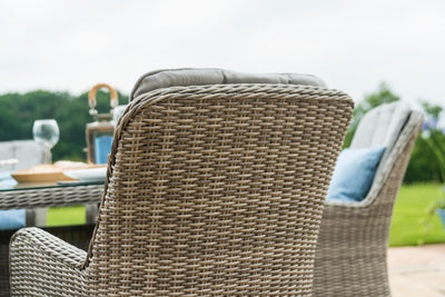 Maze Rattan Oxford 6 Seat Round Fire Pit Dining Set with Venice Chairs & Lazy Susan - Gardenbox