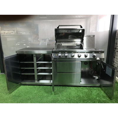 Whistler Winchcombe Modular Outdoor Kitchen from only £2079.99. WOW!