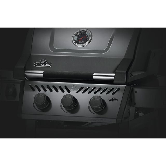 Napoleon Freestyle 365 3 Burner  Gas Barbecue. From the best gas bbq makers in the business. Only £446.49