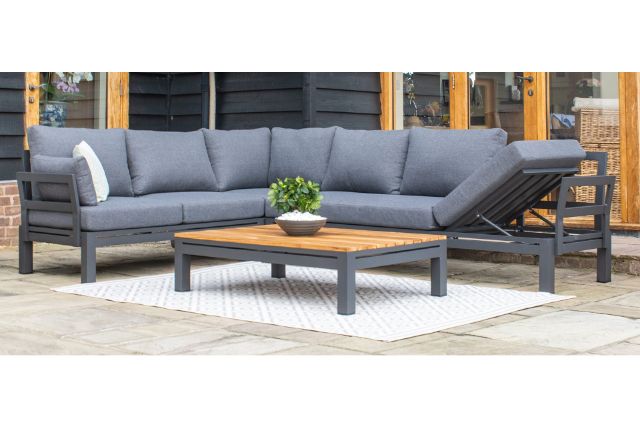 Oslo Corner Sofa Set by Maze Rattan